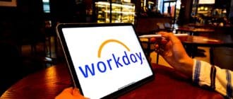 49969dd5db986d25580798f3ce635906 - Shares fall on Workday's outlook for Subscription Services revenue