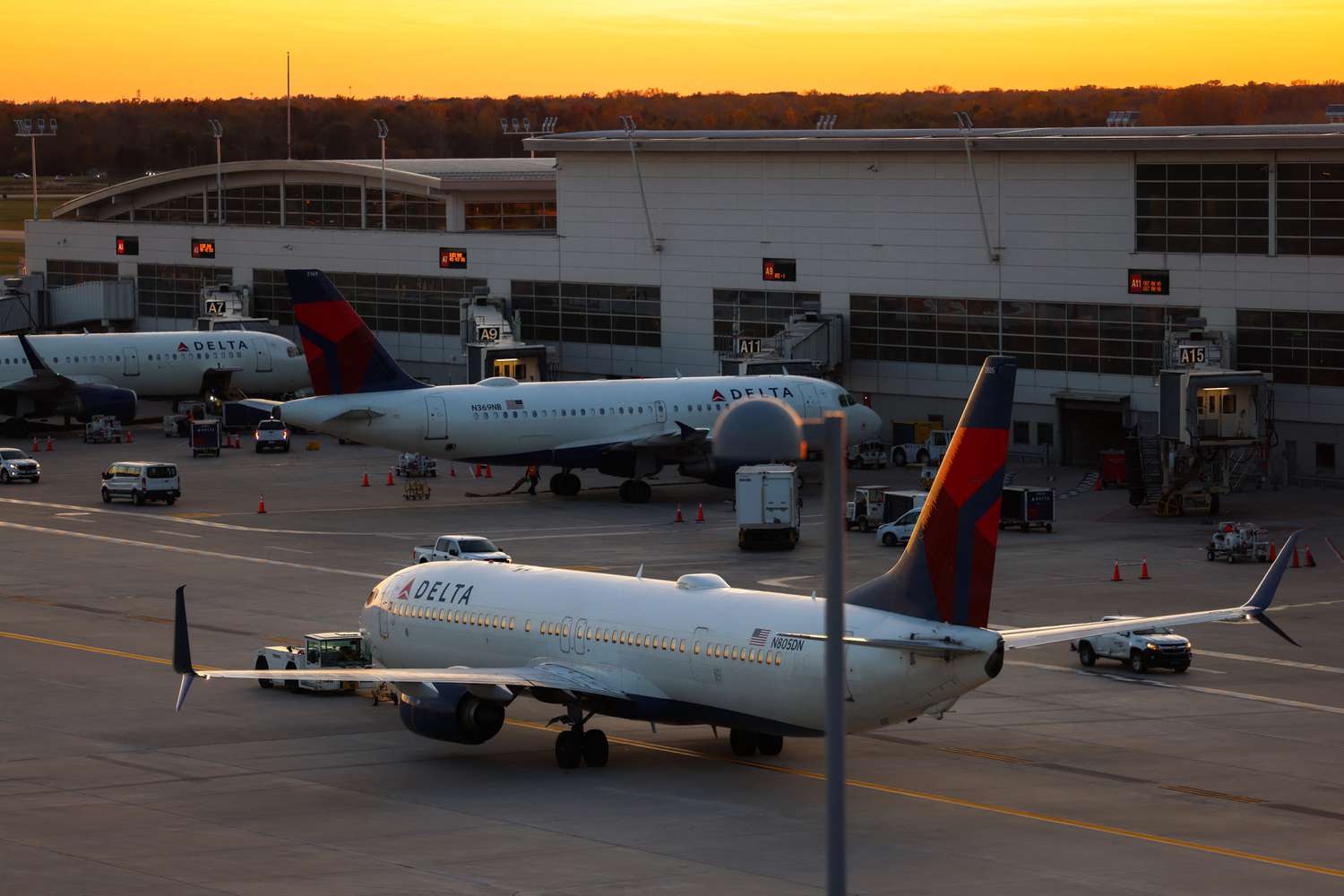 Delta Air Lines planes