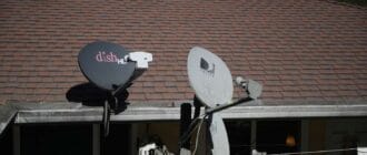 e676d52d98ce50df25cf867138dd4d69 - DirecTV cancels Dish acquisition as bondholders push back on satellite-TV merger