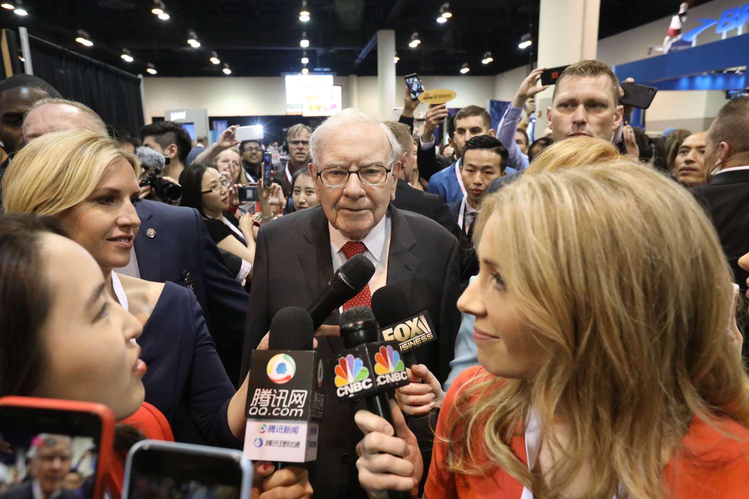 Warren Buffett, chairman and CEO of Berkshire Hathaway, speaks to reporters during the company's annual shareholders meeting in Omaha, Nebraska, on May 4, 2019.