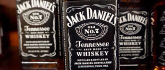 95a62e17572460c6585c55de765fac62 - Jack Daniel's Parent Tops S&P 500 on Smaller-Than-Expected Revenue Slide